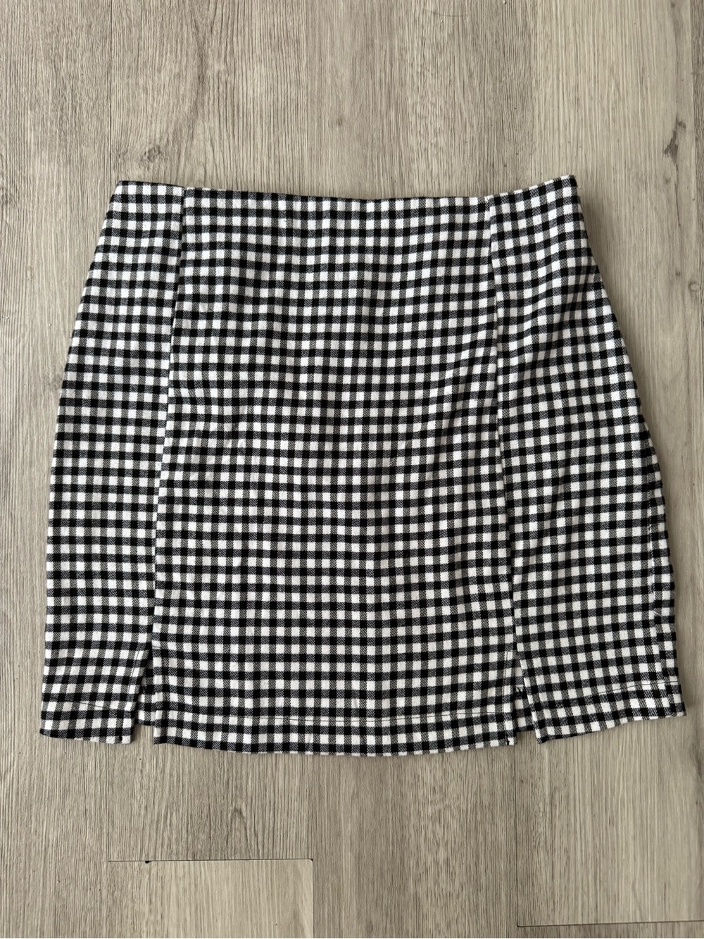 Love On A Hanger Black And White Gingham Mini Skirt Size 9